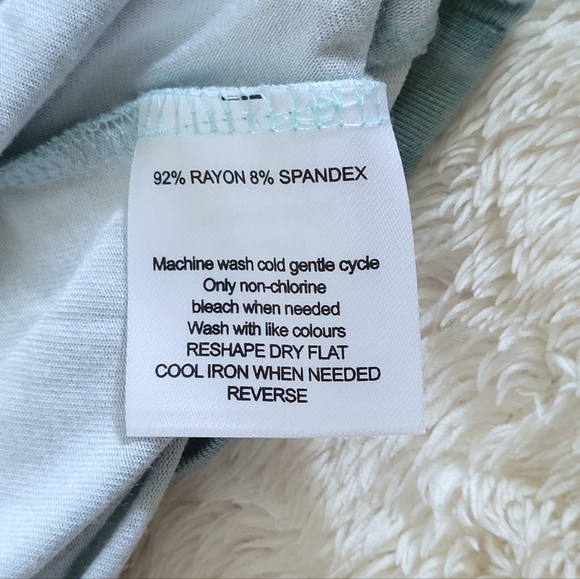 Ease of Motion Tie Dye☮️ Tee👕 - NWOT - Picture 5 of 10